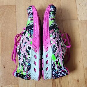 ASICS Size US 10, T6K8N FuzeGEL Women's Multicolor Running Athletic Shoe